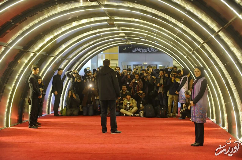 بلوای تغییر فرش قرمز جشنواره فجر